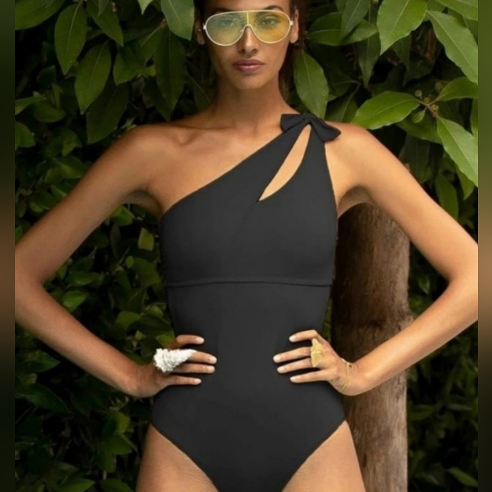 Women's BECCA Black Sadie Assymetrical One- Piece Swimsuit Size M